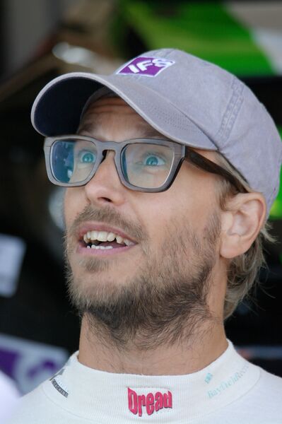 ملف:Rick parfittjr brandshatch2014.JPG