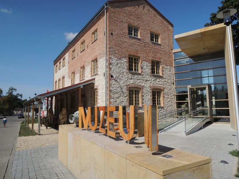 ملف:Muzeum Dawnych Rzemiosł.JPG