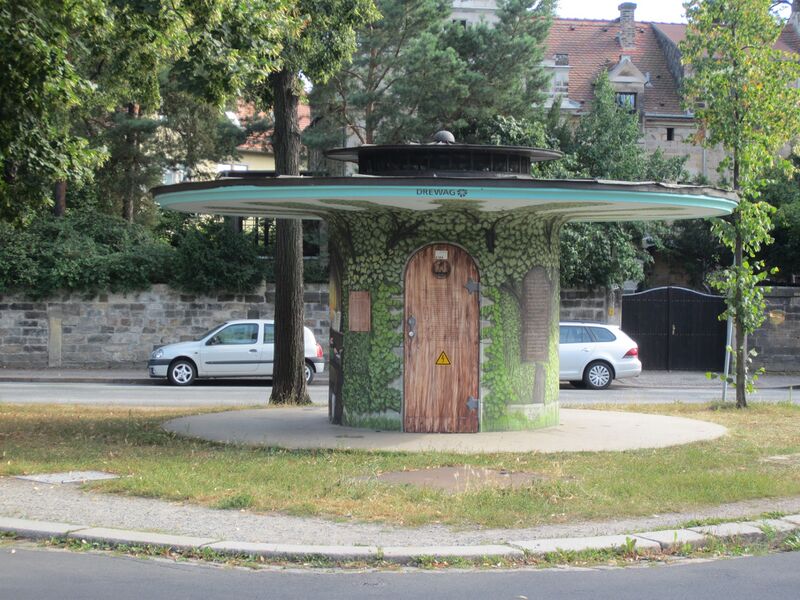 ملف:Paulusplatz Trafohaus 08-2012.jpg