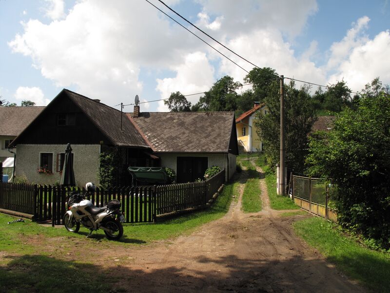 ملف:Střížkov (Struhařov), chalupy (001).JPG