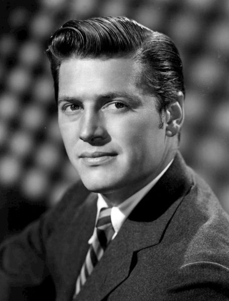 ملف:Gordon MacRae 1953.JPG