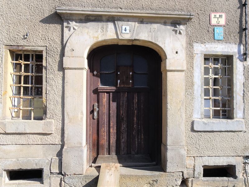 ملف:Weinberg Nr.4, Portal.jpg