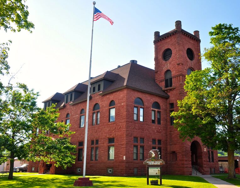 ملف:Gogebic County Courthouse.JPG