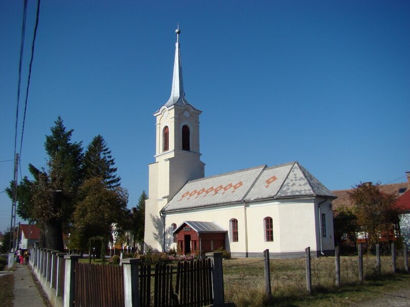 ملف:Gurghiu Calvinist Church.JPG