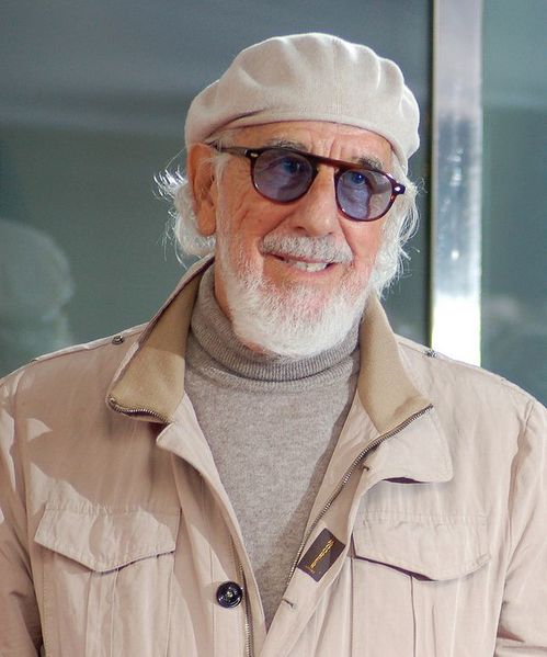 ملف:LouAdlerHWOFDec2012.jpg
