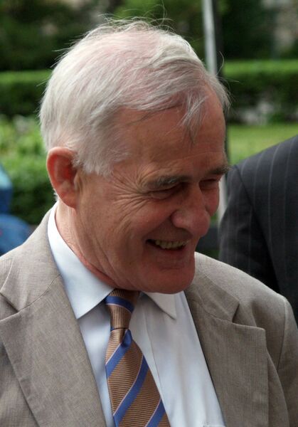 ملف:Piotr Weglenski.jpg