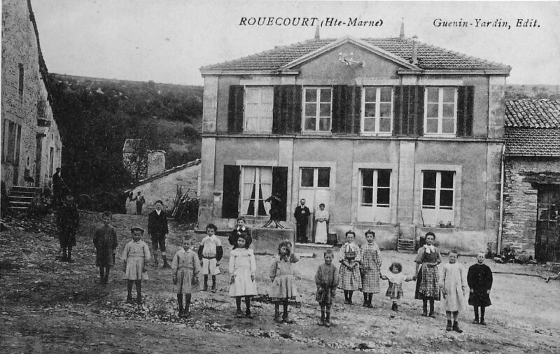 ملف:Rouecourt 75305.jpg