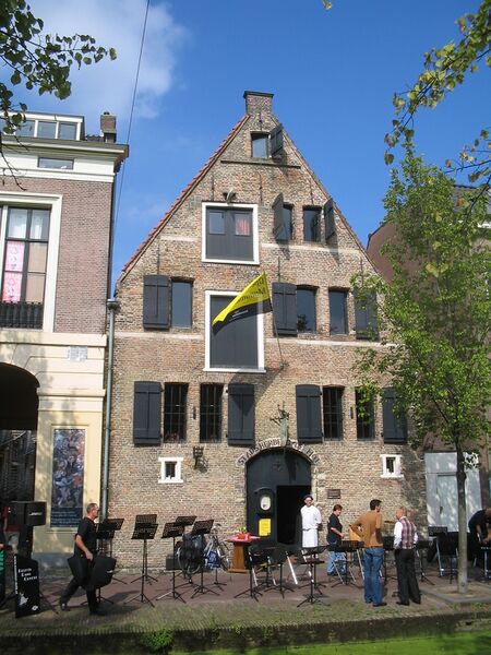 ملف:Stadsherberg de mol.jpg