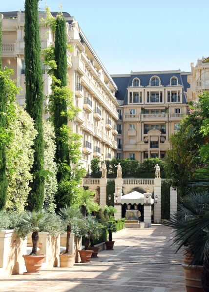 ملف:Façade Hotel Metropole Monte-Carlo.jpg