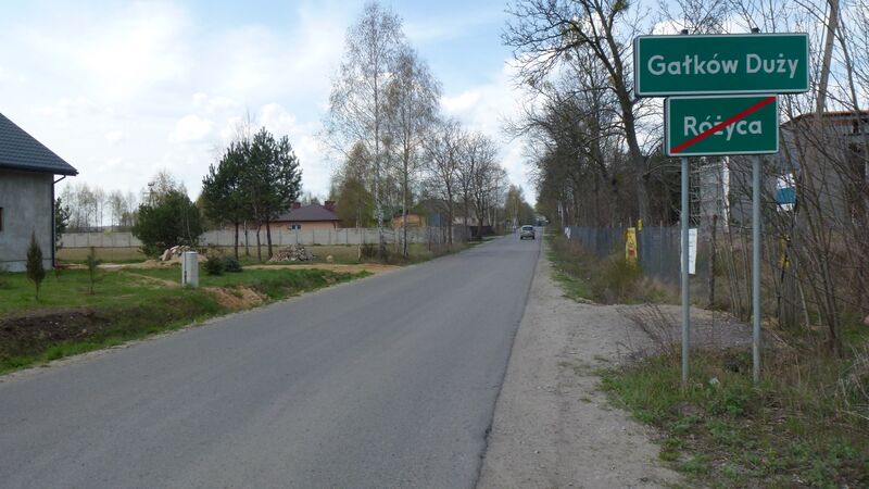 ملف:Gałków Duży - wjazd.JPG