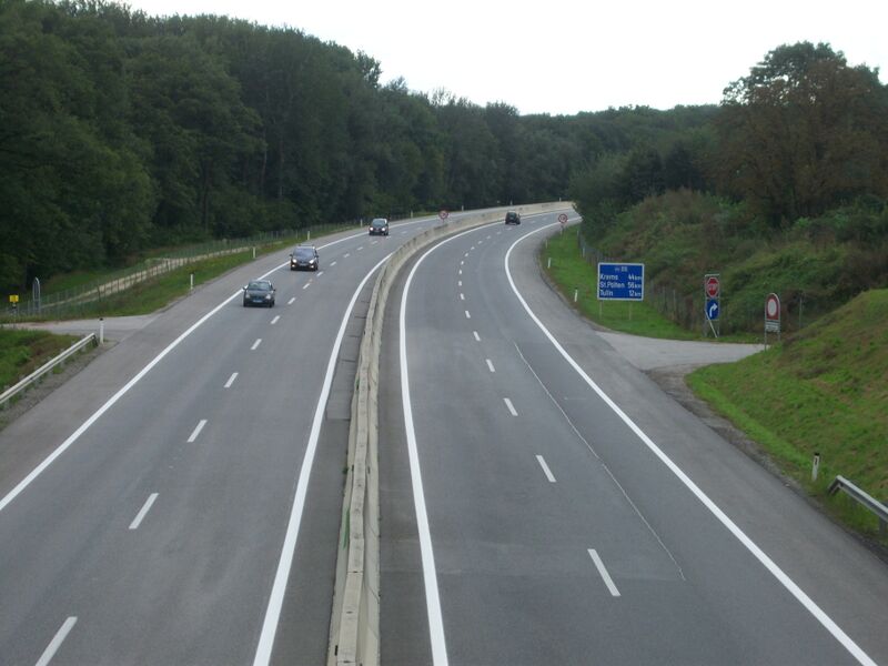 ملف:Knoten Stockerau 2.JPG