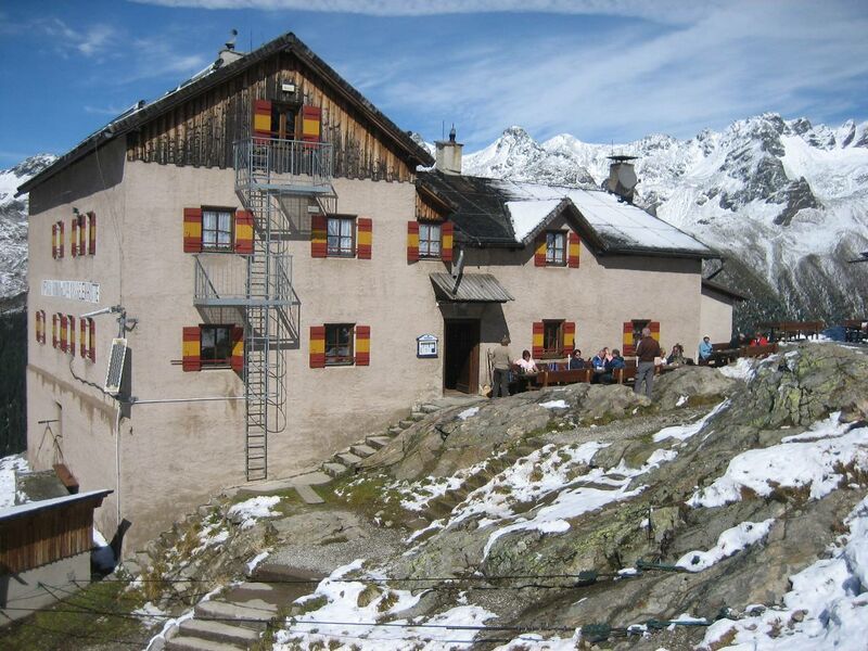 ملف:Hochgallhuette 2007-09-19.jpg