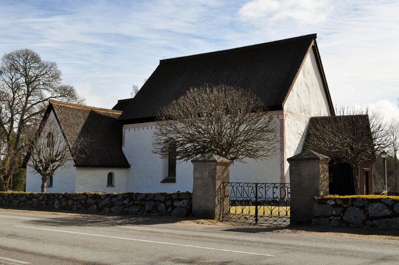 ملف:Lannaskede gamla kyrka 0.JPG