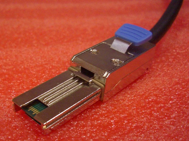 ملف:SFF 8088.jpg
