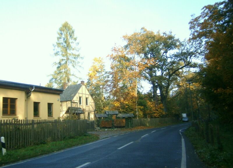 ملف:Buch Hobrechtsfelder Chaussee.JPG