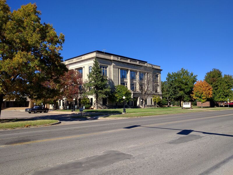 ملف:Garvin County Courthouse.jpg