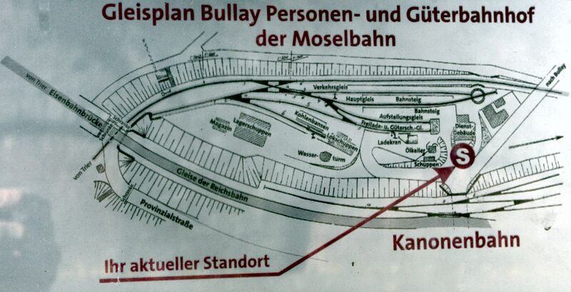 ملف:Gleisplan Bullay Moselbahn.JPG