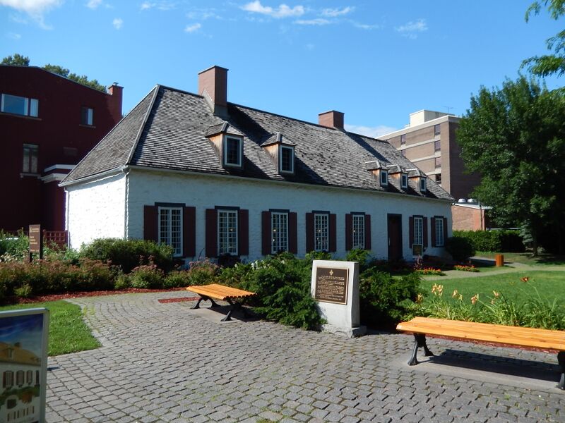 ملف:Manoir Boucher-De Niverville 02.JPG