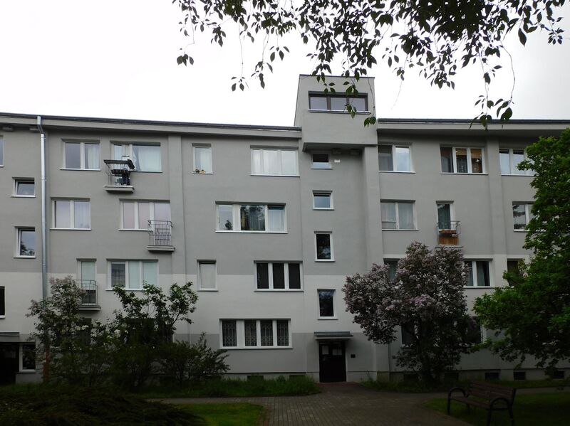 ملف:Sanocka 10 warszawa.jpg