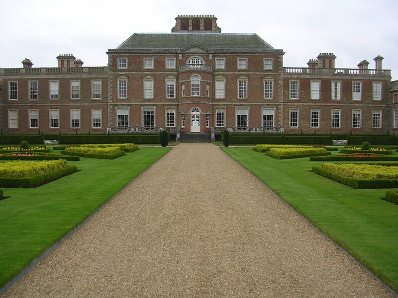 ملف:Wimpole back.JPG