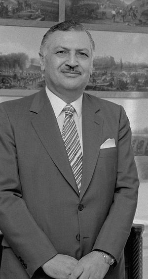 شفيق الوزان.jpg