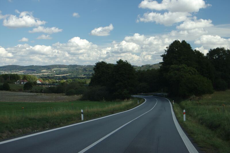 ملف:Veselka, silnice.jpg