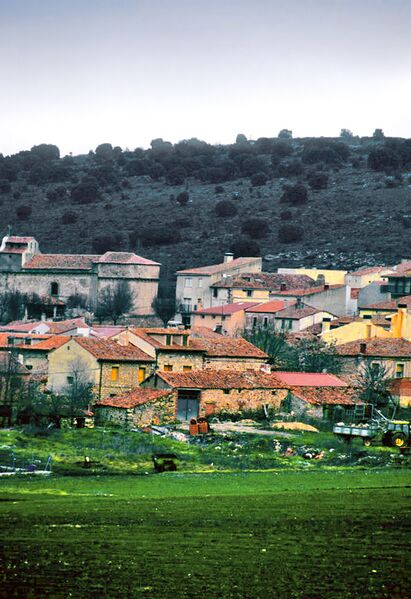 ملف:Luzaga (2007) 02.jpg