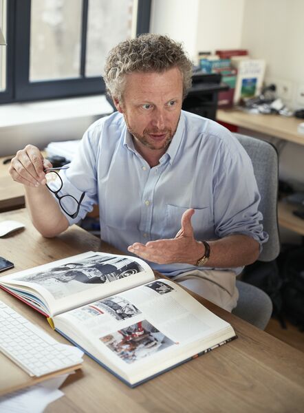 ملف:PHILIPPE GRATON by D.BERES.jpg