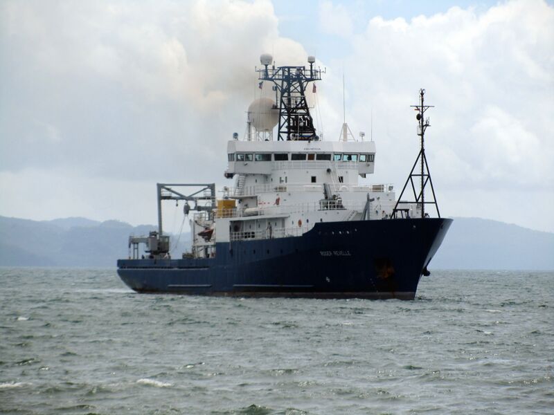 ملف:RV Roger Revelle.JPG