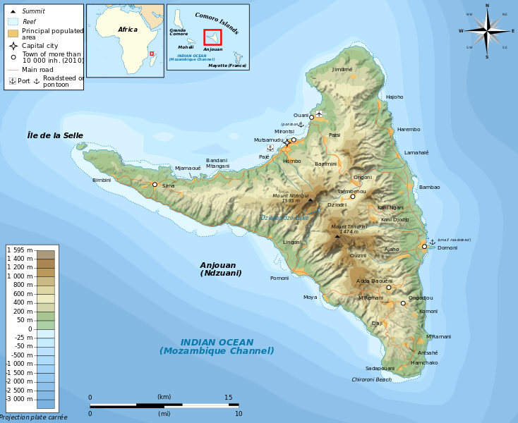 ملف:Anjouan topographic map-en.svg
