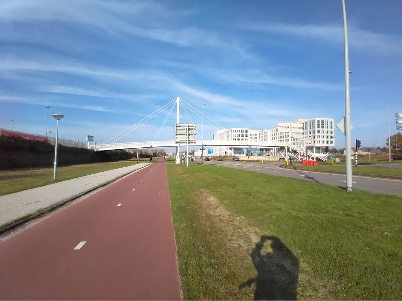 ملف:2020 Brug 1261, zijaanzicht.jpg