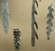 Harpoons and sculpted bones, Magdalenian