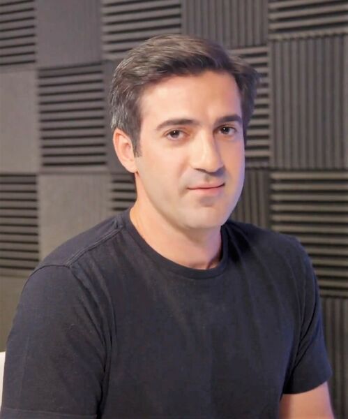 ملف:Rus Yusopov on Adweek.jpg