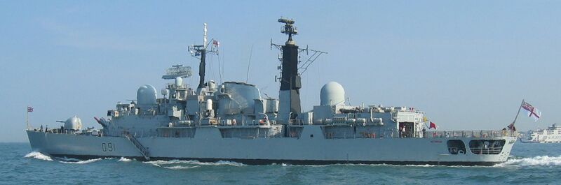 ملف:HMS Nottingham D91.jpg