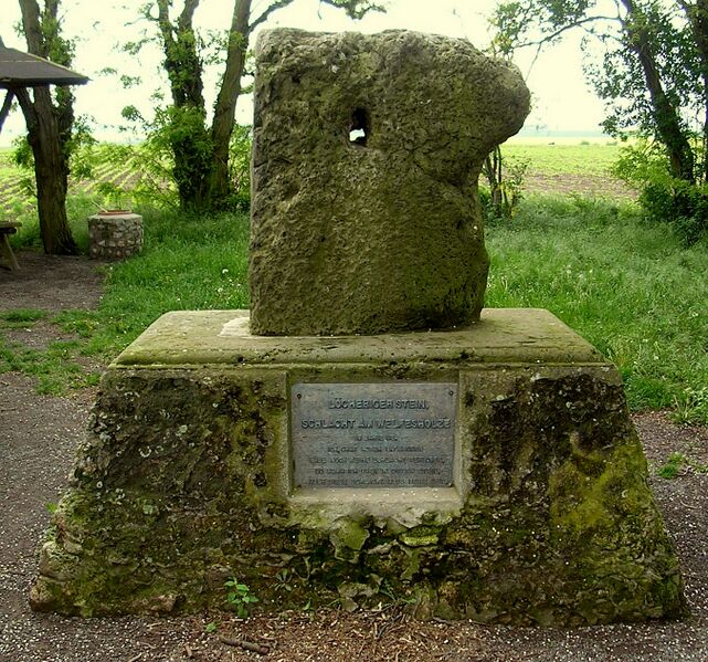 ملف:Welfesholz Stein.jpg