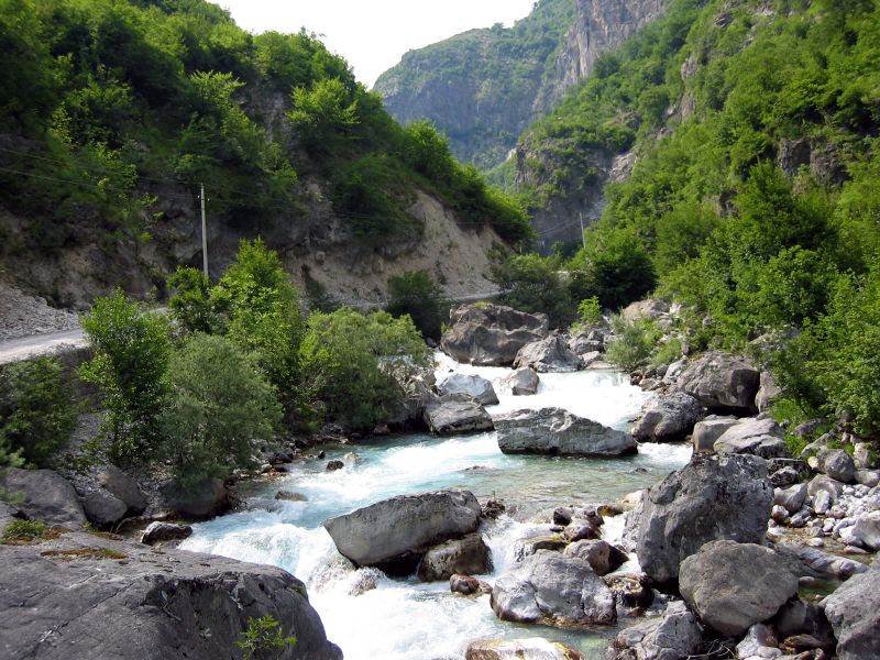 ملف:Valbona.jpg