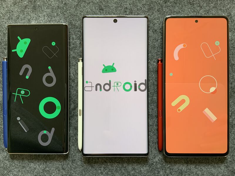 ملف:Android smartphones.jpg