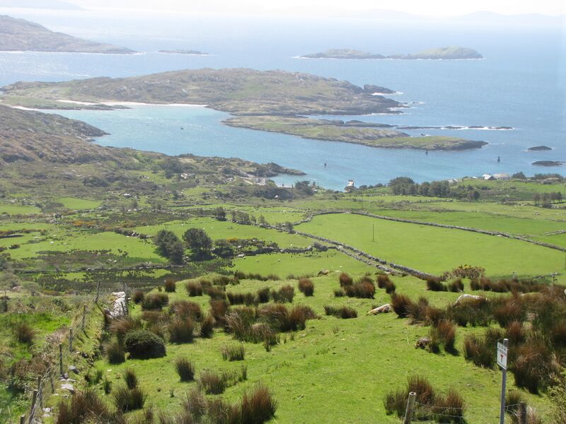 ملف:Derrynane Bay.jpg