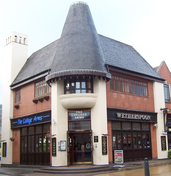 ملف:WetherspoonsPboro.jpg