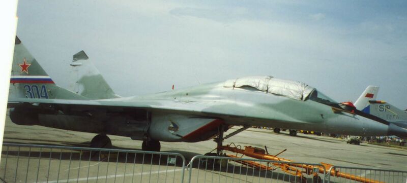 ملف:MiG-29UB.jpg