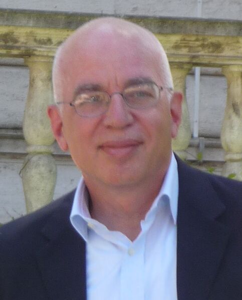 ملف:Michael Wolff (cropped).jpg