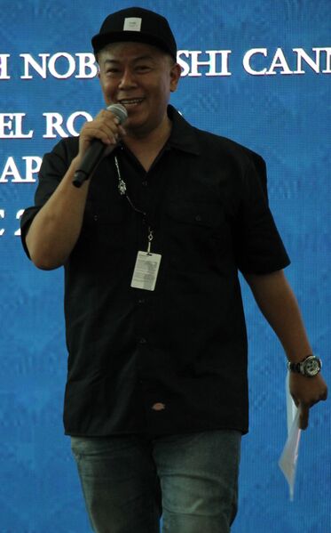 ملف:Nobutoshi Canna.jpg