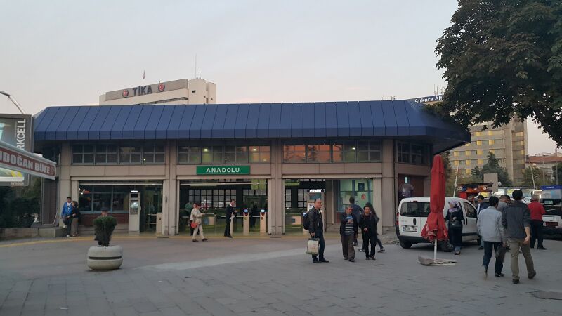 ملف:Tandoğan Metro.jpg