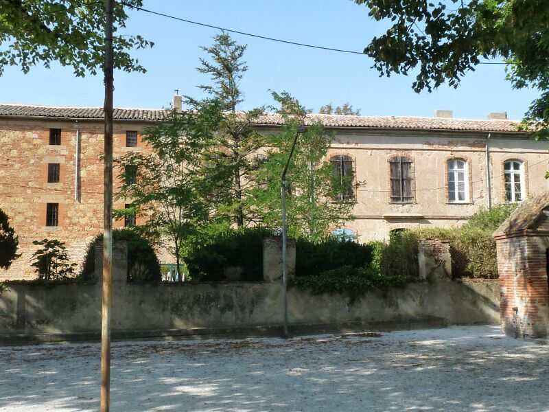 ملف:Vallegue castle.JPG