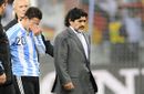 الأرجنتين تودع كأس العالم 2010 بعد هزيمتها أمام ألمانيا 4-0.