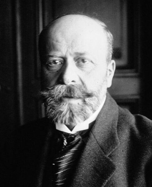 ملف:Marcel Ribière 1913.jpg