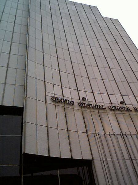 ملف:San Martin Theatre 5010.jpg