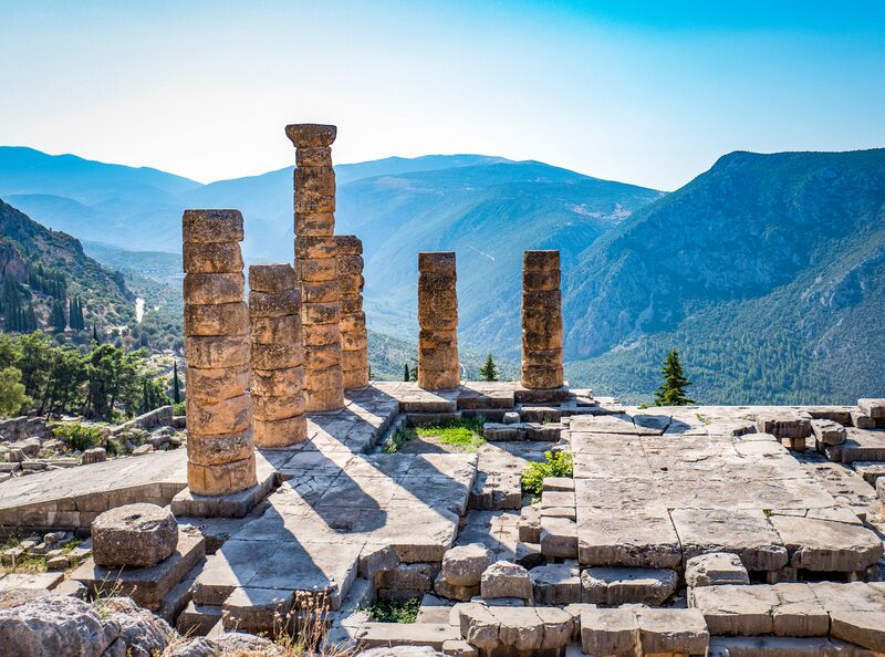 ملف:Delphi Temple of Apollo.jpg