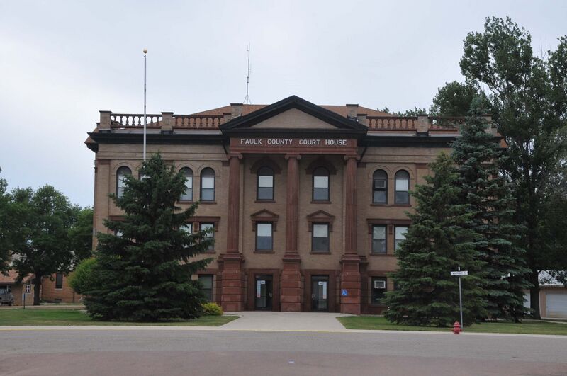 ملفFAULK COUNTY COURTHOUSE, FAULK, SD.jpg المعرفة