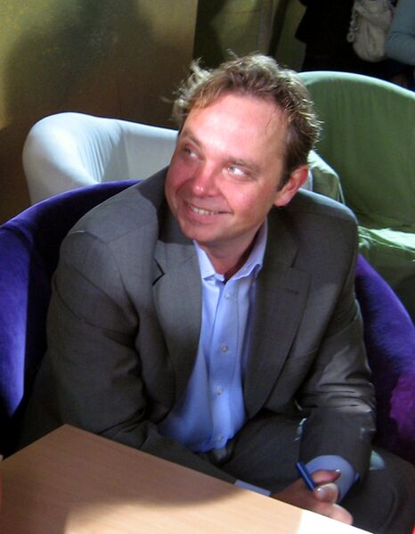 ملف:Kuba Strzyczkowski beax.jpg